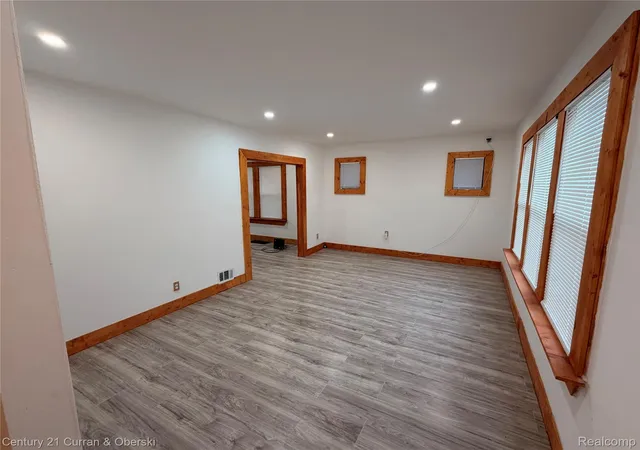 Photo 2 of Single family home for sale at 10008 Manor St, Detroit, MI 48204 | MLS# 20261020627 | Listing updated on 2026-07-06