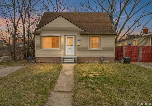 1st image of 7819 Longacre St, Detroit, MI 48228 | MLS# 20261020643