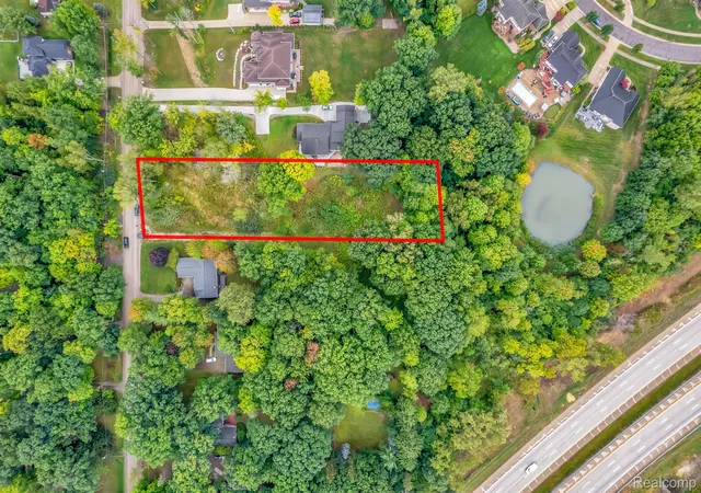 2nd image of 3459 Hazelton Ave, Rochester Hills City Oakland, MI 48316 | MLS# 20261020734