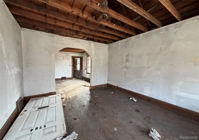 4th image of 5784 Garland St, Detroit, MI 48213 | MLS# 20261020742