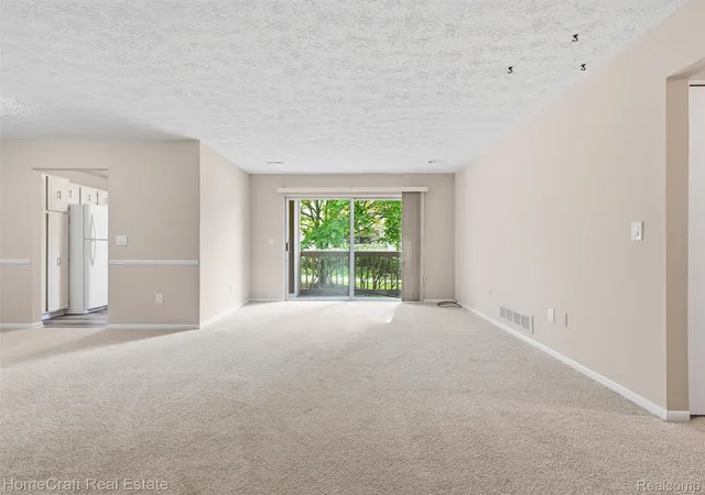Homes for sale in Farmington Hills City Oakland, MI | 27920 Berrywood Ln #33, Farmington Hills City Oakland, MI 48334 | MLS# 20261020788
