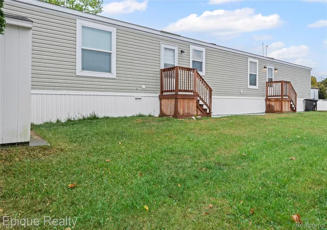 Photo 2 of Single family home for sale at 83 Elm Ave, Highland, MI 48357 | MLS# 20261020906 | Listing updated on 2026-07-06