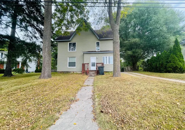 Homes for sale in Richmond City Macomb, MI | 70550 Main St, Richmond City Macomb, MI 48062 | MLS# 81026012811