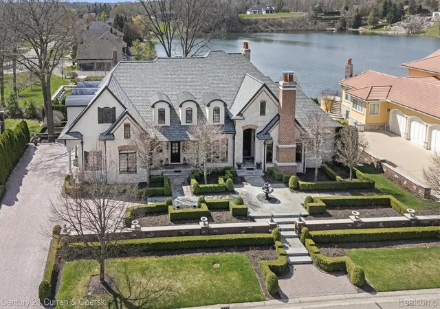 Photo 1 of Single family home for sale at 18939 Bella Vista Ct, Northville, MI 48168 | MLS# 20261020966 | Listing updated on 2026-09-18