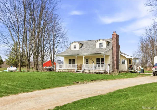 Homes for sale in Melvin, MI | 301 E Fremont Rd, Melvin, MI 48454 | MLS# 20261020970
