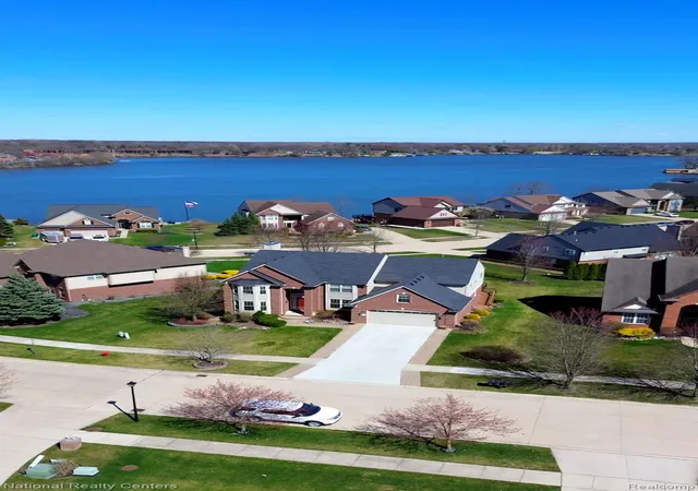 4th image of 12881 Nautica Dr, Van Buren Township, MI 48111 | MLS# 20261021023