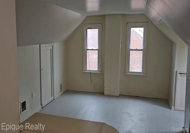 20th image of 7341 Evergreen Ave, Detroit, MI 48228 | MLS# 20261021070