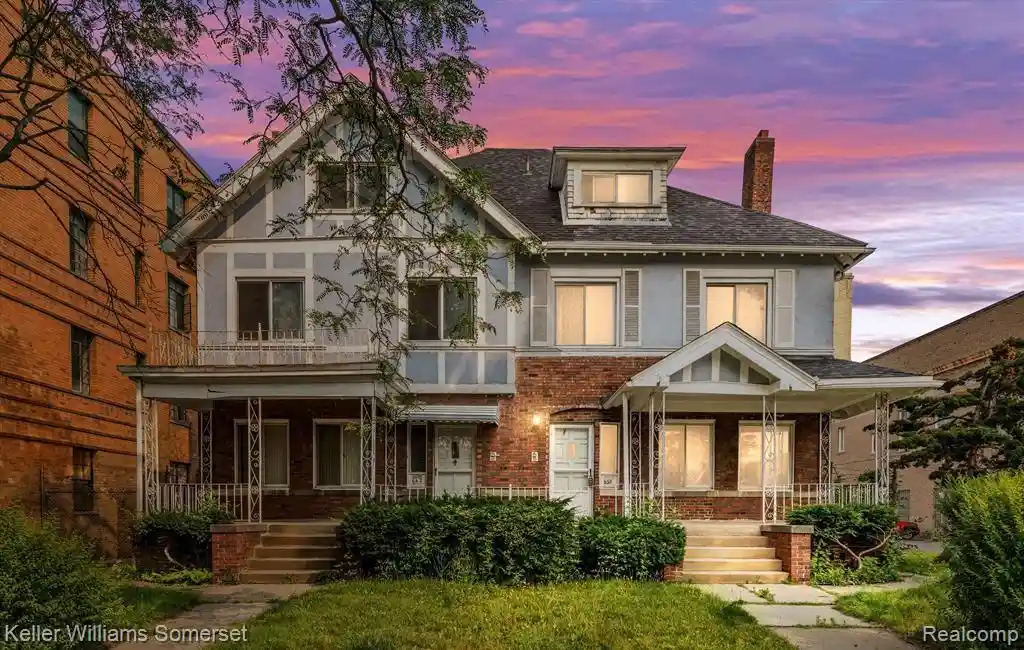 Photo 1 of Multi family home for sale at 638 Seward St, Detroit, MI 48202 | MLS# 20261021112 | Listing updated on 2026-09-29