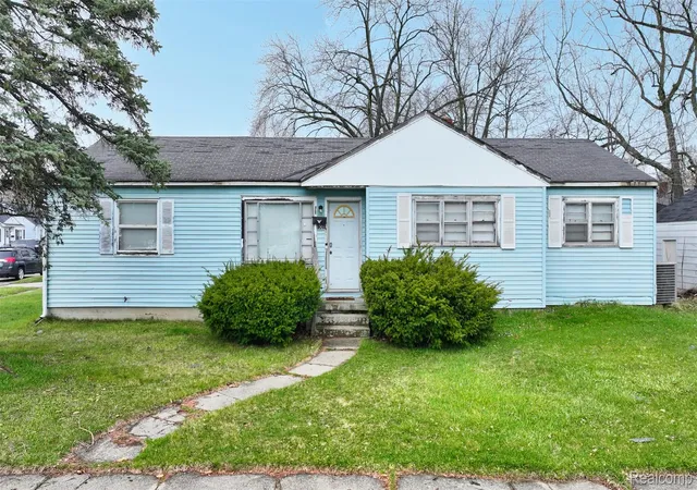 Photo 1 of Single family home for sale at 1301 Lavender Ave, Flint, MI 48504 | MLS# 20261021139 | Listing updated on 2026-07-06