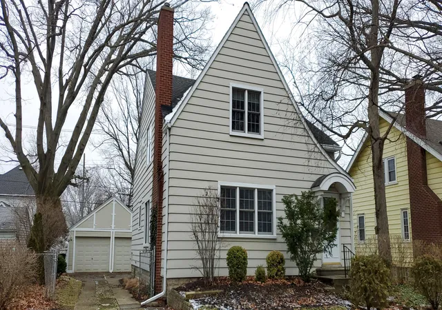Multi family home for sale at 907 E 5th Street, Royal Oak, MI 48067 | MLS# 81026013055
