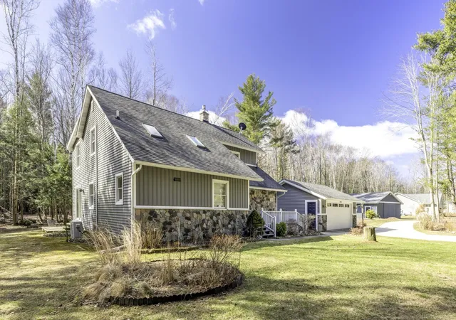 Photo 2 of Single family home for sale at 7142 Aitken Rd, Lexington, MI 48450 | MLS# 58050203122 | Listing updated on 2026-09-09