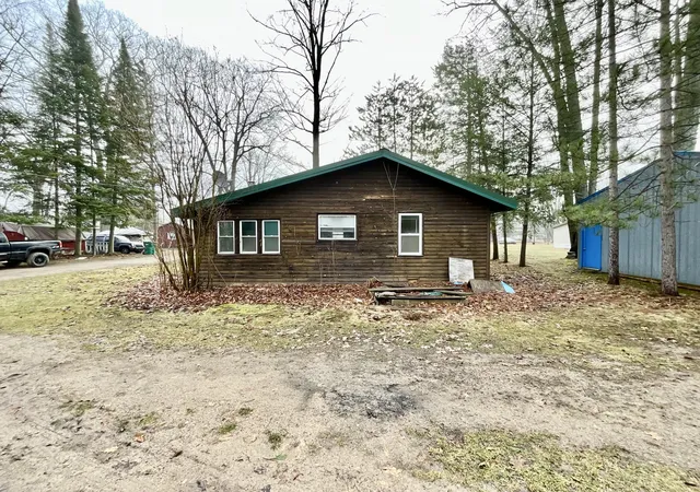 Photo 2 of Single family home for sale at 6384 Charleen Ln, Lake, MI 48632 | MLS# 65026013138 | Listing updated on 2026-08-30