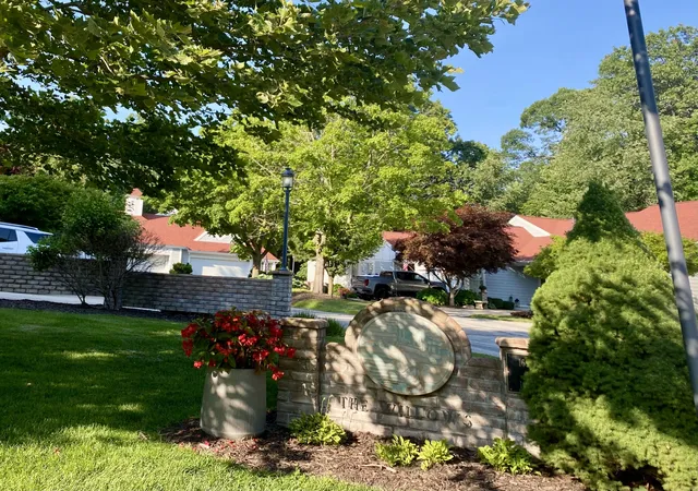 Listing Photo 4 - Condo for sale in building located at 16919 Lndg Ln, Spring Lake, MI 49456