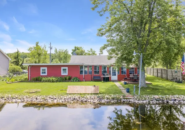 1st image of 68258 Cassopolis Rd, Cassopolis, MI 49031 | MLS# 69026013205
