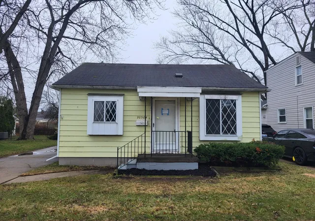 1st image of 20304 E Eight Mile Rd, Harper Woods, MI 48225 | MLS# 81026013290