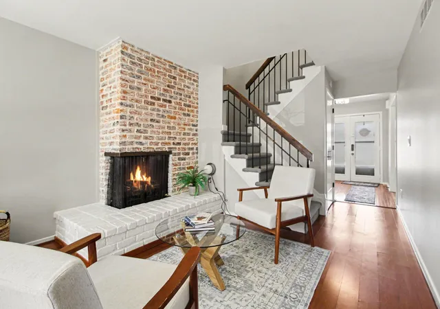 Listing Photo 5 - Condo for sale in building located at 887 Greenhills Dr, Ann Arbor, MI 48105