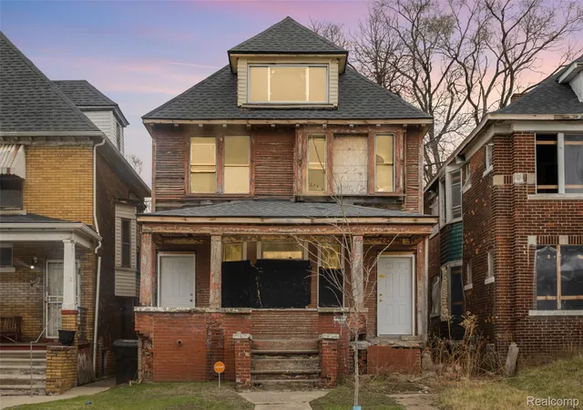 Photo 2 of Single family home for sale at 2980 Baldwin St, Detroit, MI 48214 | MLS# 20261021597 | Listing updated on 2026-10-08