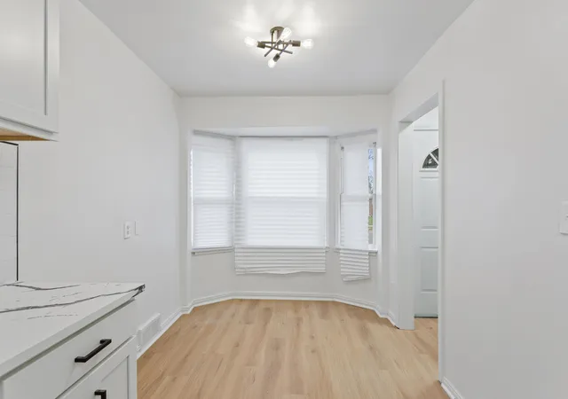 5th image of 18031 Mendota St, Detroit, MI 48221 | MLS# 81026013337