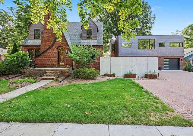 Photo 1 of Single family home for sale at 901 5th Street, Ann Arbor, MI 48103 | MLS# 81026013364 | Listing updated on 2026-08-27