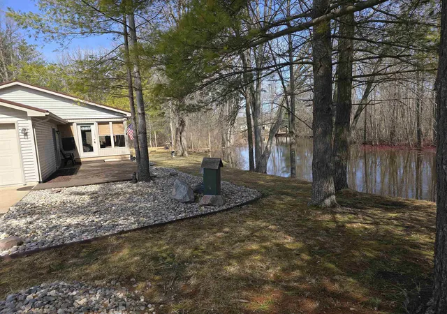 Homes for sale in Merritt, MI | 89 River Dr, Merritt, MI 49667 | MLS# 78080066573