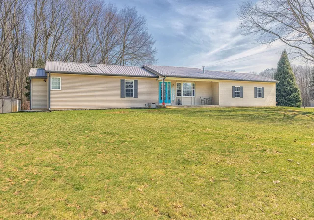 Homes for sale in Otsego Township Allegan, MI | 1255 106th Ave, Otsego Township Allegan, MI 49080 | MLS# 66026013444