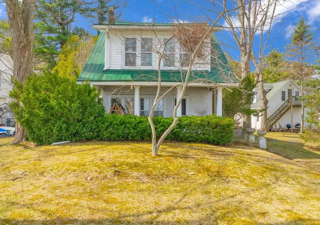 1st image of 4055 Lakeshore Rd, Lexington, MI 48450 | MLS# 58050203274