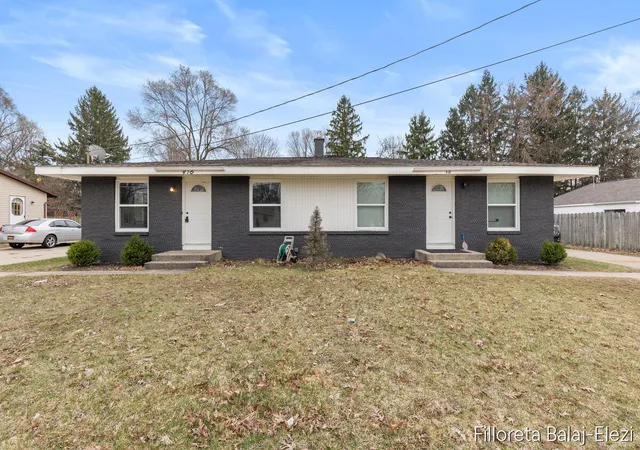 1st image of 418 56th St Se, Grand Rapids, MI 49548 | MLS# 65026013518