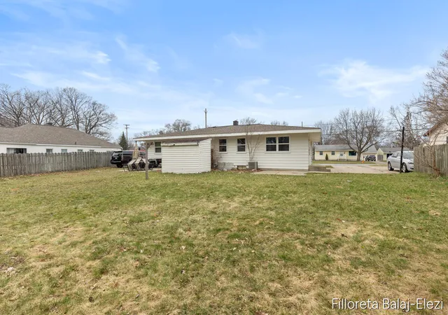 20th image of 418 56th St Se, Grand Rapids, MI 49548 | MLS# 65026013518