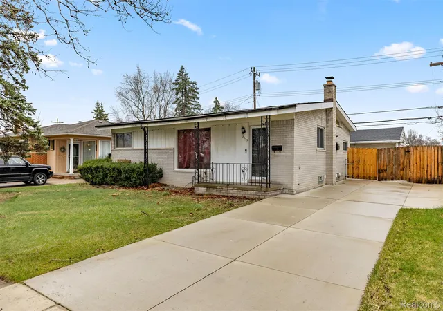 Photo 1 of Single family home for sale at 7423 Amboy St, Dearborn Heights, MI 48127 | MLS# 20261021860 | Listing updated on 2026-07-07