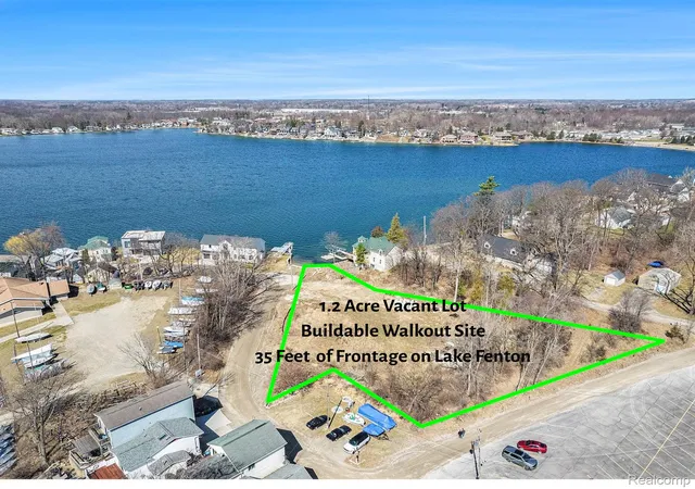 1st image of 2294 Sonora Dr, Fenton, MI 48430 | MLS# 20261021872