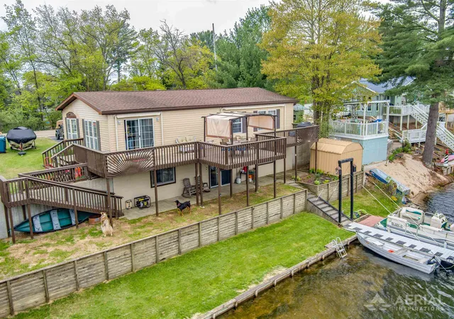 2nd image of 1929 Mohawk Trl, West Branch, MI 48661 | MLS# 77080066605