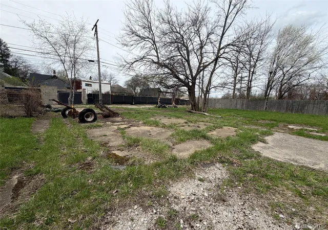 Photo 2 of Land for sale at 5175 Vermont St, Detroit, MI 48208 | MLS# 20261021993 | Listing updated on 2026-07-06