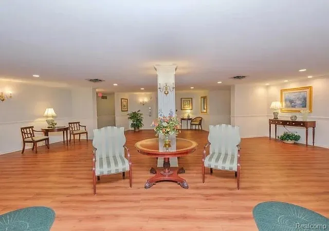14th image of 4040 Greenleaf Cir #110, Kalamazoo, MI 49008 | MLS# 20261022132