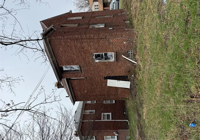 Photo 4 of Single family home for sale at 15394 Freeland St, Detroit, MI 48227 | MLS# 20261022150 | Listing updated on 2026-07-06