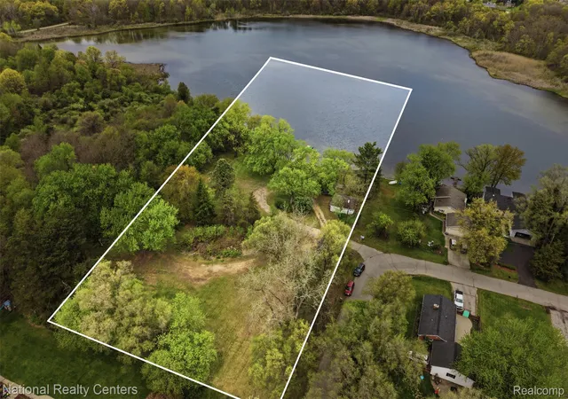 Photo 2 of Land for sale at 1625 Highland Park Dr, Highland, MI 48356 | MLS# 20261022233 | Listing updated on 2026-08-20