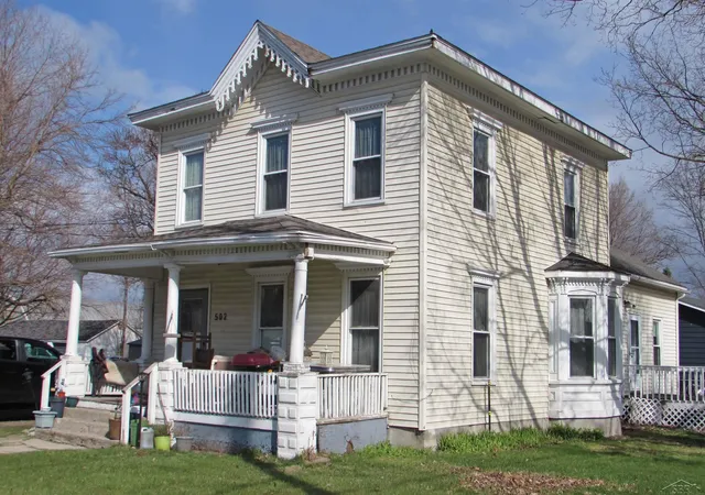 2nd image of 307 N Line St, Chesaning, MI 48616 | MLS# 61050203384