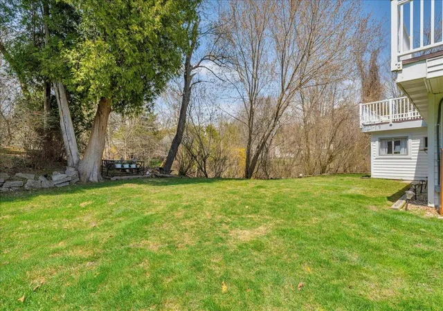 Photo 4 of Single family home for sale at 7226 Lakeview Dr, Lexington, MI 48450 | MLS# 81026013749 | Listing updated on 2026-07-15