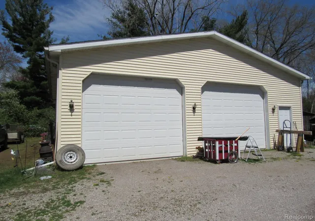 3rd image of 7813 Rookway Rd, Bridgeport, MI 48722 | MLS# 20261022299