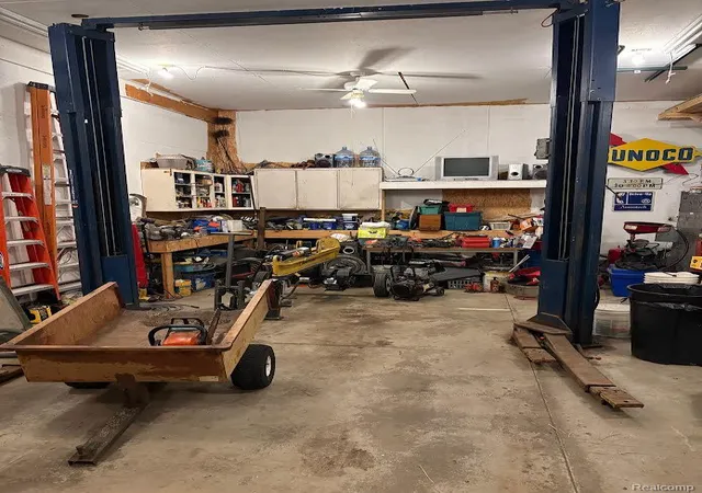 4th image of 7813 Rookway Rd, Bridgeport, MI 48722 | MLS# 20261022299