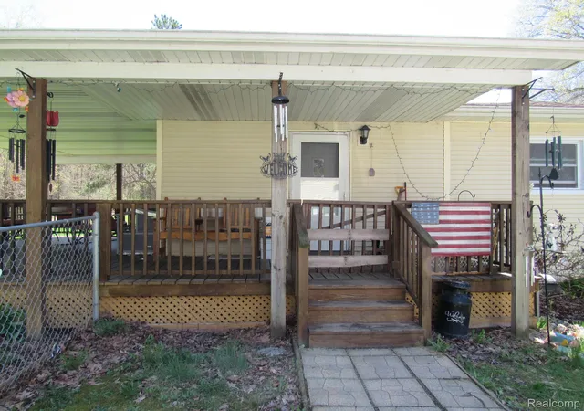 5th image of 7813 Rookway Rd, Bridgeport, MI 48722 | MLS# 20261022299