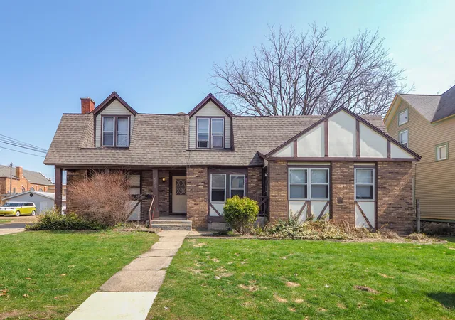 2nd image of 521 Pearl St, Kalamazoo, MI 49007 | MLS# 66026013773