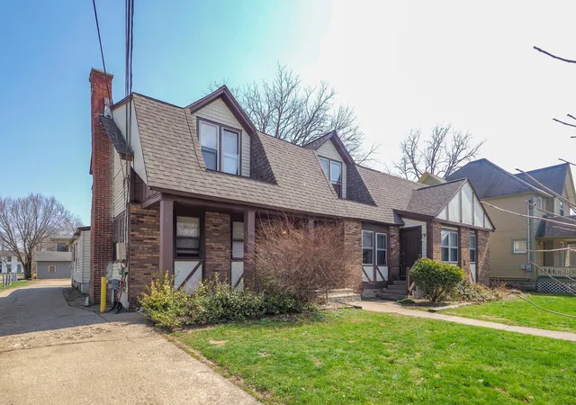 3rd image of 521 Pearl St, Kalamazoo, MI 49007 | MLS# 66026013773