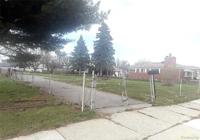 Photo 3 of Land for sale at 24820 Wagner Ave, Warren, MI 48089 | MLS# 20261022419 | Listing updated on 2026-07-06