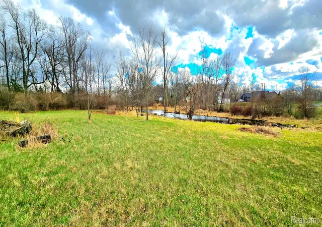 Land for sale at 9910 Iosco Ridge Dr, IoscoTownship_Livingston, MI 48137 | MLS# 20261022424