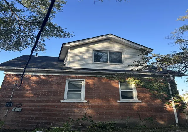Photo 3 of Single family home for sale at 18866 Hull St, Highland Park, MI 48203 | MLS# 58050203498 | Listing updated on 2026-05-04
