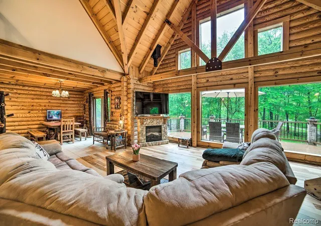 3rd image of 4380 Donnely Rd, Jackson, MI 49201 | MLS# 20261022822