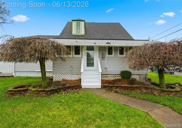 Photo 1 of Single family home for sale at 640 Martin Luther King Jr Blvd S, Pontiac, MI 48341 | MLS# 20261022831 | Listing updated on 2026-07-24