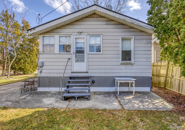 4th image of 17185 New York St, Detroit, MI 48224 | MLS# 20261022838