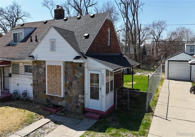 2nd image of 15825 Pinehurst St, Detroit City Wayne, MI 48238 | MLS# 20261022891