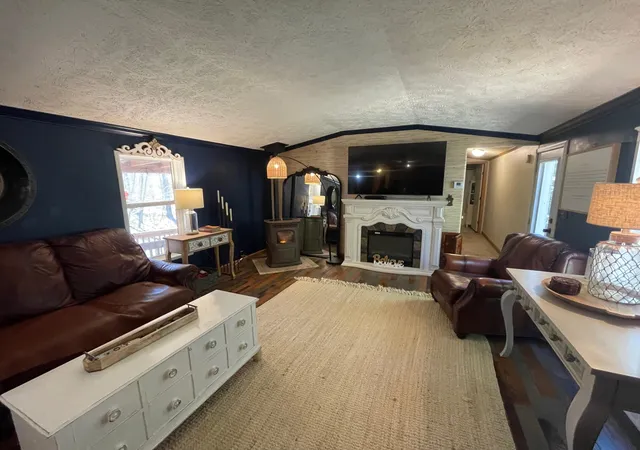 4th image of 18965 N Coates Hwy, Brethren, MI 49619 | MLS# 67026013962